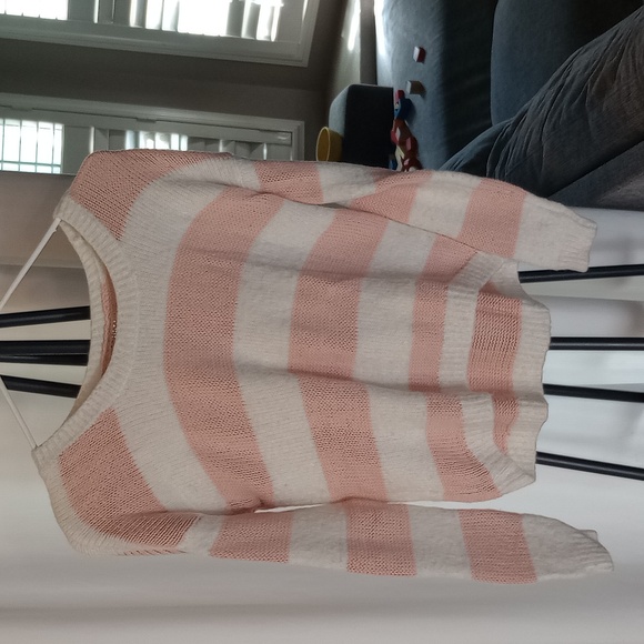 BILLABONG SWEATER - Picture 1 of 2